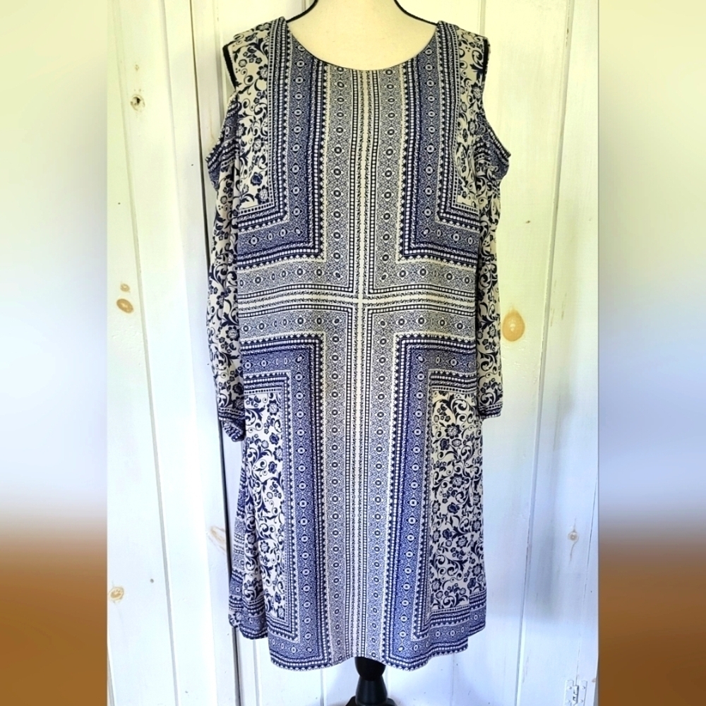 AUW Multi-floral Cold Shoulder Sheath Dress
